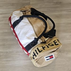 Tommy Hilfiger lined gym duffle